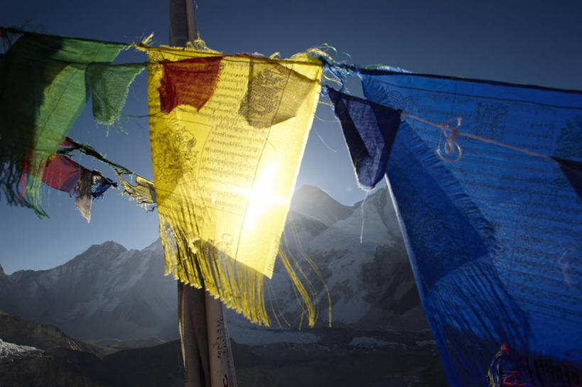 无人,横图,室外,特写,白天,山,旗帜,日光,尼泊尔,亚洲,经幡,自然,地标建筑,摄影,佛教,万里无云,珠穆朗玛峰,彩图,传统文化