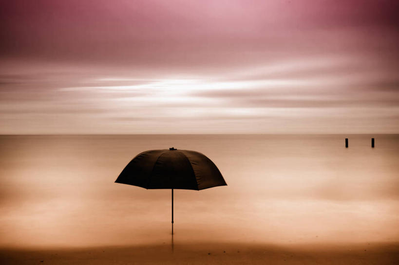 无人,横图,室外,海洋,日落,荷兰,伞,晚霞,霞光,落日,风景,自然,黄昏,彩霞,摄影,保护,宁静,夕照,泽兰省,薄暮,夕阳,彩图,傍晚,斜阳,独处