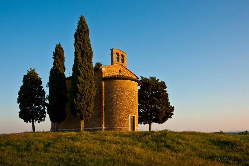 无人,横图,室外,美景,建筑,柏树,意大利,景观,黎明,草,树,自然,景色,摄影,宗教,宁静,自然风光,意大利文化,皮恩札,万里无云,彩图