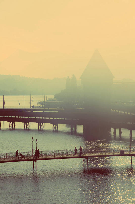 竖图,室外,河流,雾,建筑,瑞士,桥,黎明,天气,联系,天空,摄影,早晨,卢塞恩,卡贝尔桥,彩图