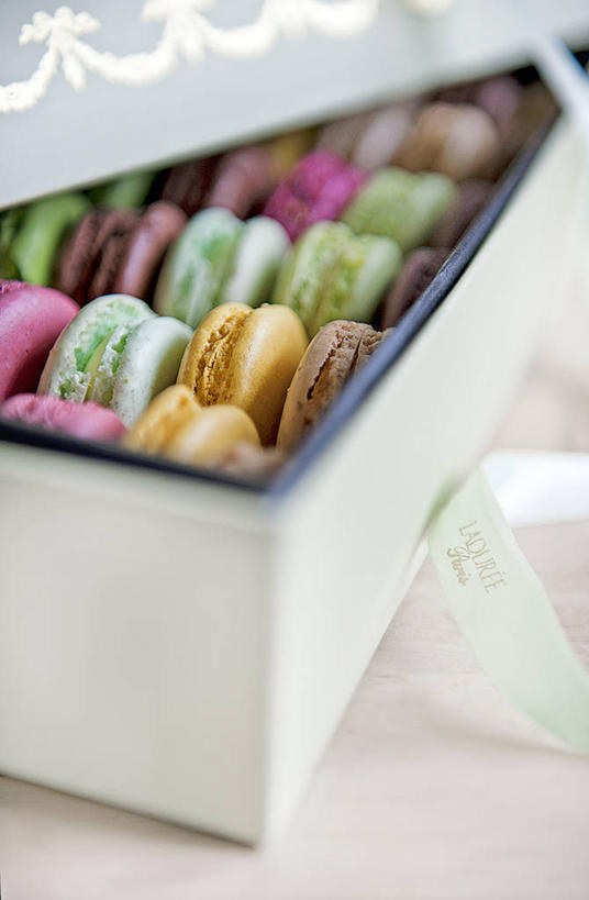 无人,竖图,室内,特写,烘焙,瑞士,一排,许多,整齐,缎带,曲奇,很多,饮食,盒子,排列,摄影,多样,队列,清新,选择,彩图,蛋白杏仁饼