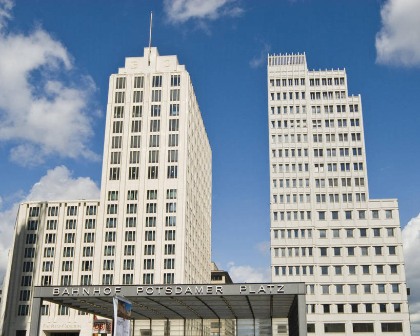 无人,广场,横图,室外,白天,城市,建筑,德国,云,首都,柏林,波茨坦广场,天空,摄影,发展,彩图