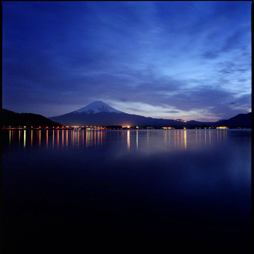无人,方图,室外,夜晚,湖,美景,山,雪山,日本,日本文化,反射,景观,云,风景,天空,自然,景色,摄影,宁静,照亮,自然风光,山梨县,彩图,河口湖