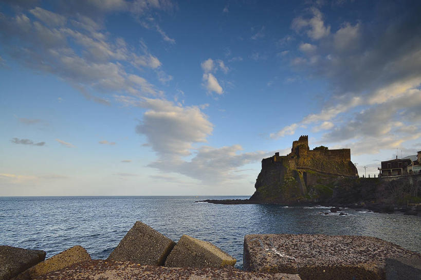 无人,横图,室外,白天,海洋,美景,意大利,小的,景观,水平线,云,城镇,历史,天空,自然,景色,摄影,宁静,西西里,自然风光,意大利文化,卡塔尼亚,岩石,彩图