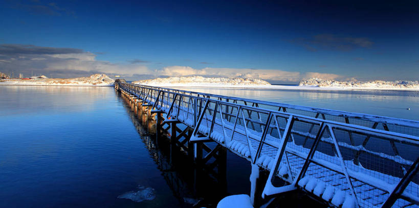 无人,横图,全景,室外,河流,雪,建筑,英国,木制,冬天,联系,海鳗,苏格兰,自然,黄昏,寒冷,摄影,人行桥,宁静,万里无云,因弗内斯,彩图,河口