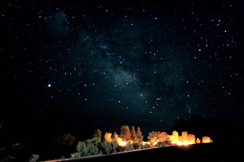 无人,横图,室外,夜晚,火,美国,环保,星星,燃烧,热,自然,摄影,能源,灌木,宁静,回收,资源,利用,低碳,循环,持续,森林火灾,彩图,桃叶卫矛