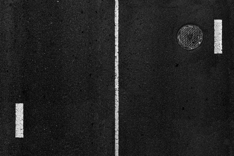 无人,横图,俯视,室外,白天,留白,路,西班牙,路标,运输,摄影,彩图,高角度拍摄,检修口