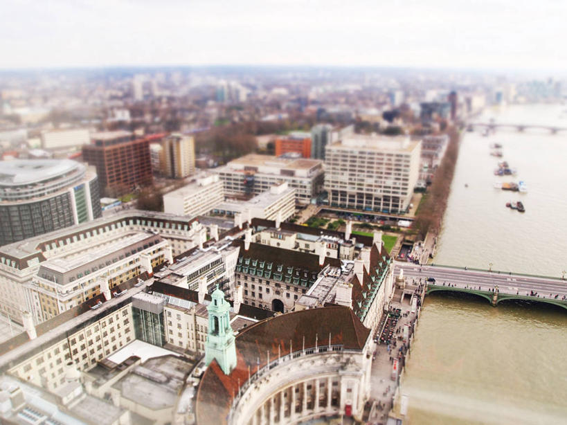 无人,横图,俯视,室外,白天,河流,城市,建筑,英国,首都,现代,钟塔,泰晤士河,地标建筑,摄影,英国文化,万里无云,移轴摄影,彩图,高角度拍摄