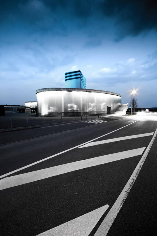 无人,机场,竖图,室外,夜晚,建筑,路,德国,云,现代,摄影,照亮,彩图