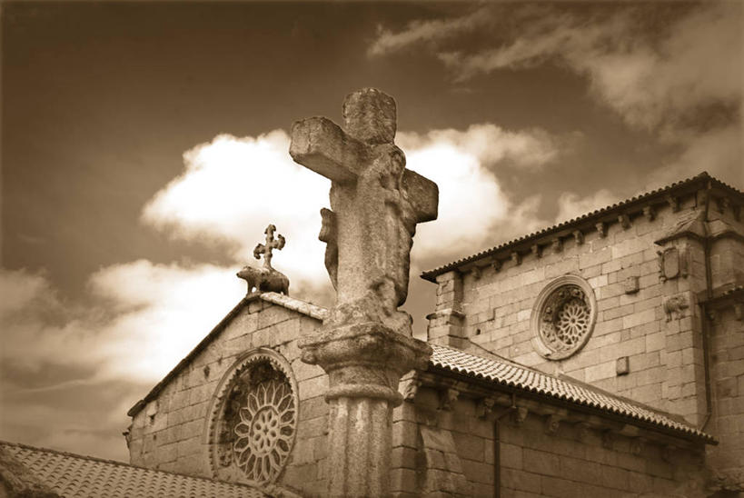 无人,横图,室外,白天,建筑,西班牙,节日,十字架,云,文化,天空,祈祷,健康,许愿,摄影,宗教,信仰,纪念,宁静,祈求,基督教,天主教,修道院,信念,神学院,修院,隐修院,平安,彩图