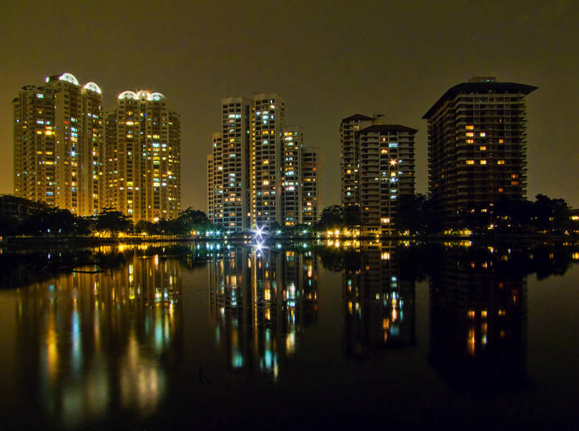 无人,横图,室外,夜晚,湖,天际线,城市,建筑,马来西亚,反射,树,天空,摄影,照亮,雪兰莪州,彩图