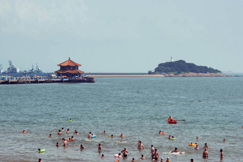 横图,室外,白天,度假,海洋,岛,许多人,夏天,一群人,摄影,享乐,万里无云,海滩,彩图