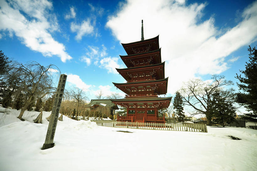 无人,寺庙,栏杆,横图,室外,白天,雪,建筑,日本,日本文化,云,冬天,宝塔,树,天空,自然,摄影,宗教,宗教建筑,青森县,弘前,彩图