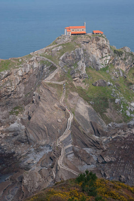 无人,竖图,室外,白天,海洋,山,楼梯,建筑,西班牙,自然,摄影,基督教,比斯开省,自然地理,彩图