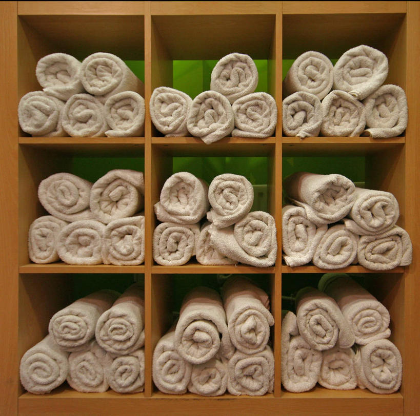 无人,横图,室内,英国,许多,丰富,木制,很多,架子,毛巾,卷起,摄影,米尔顿凯恩斯,彩图