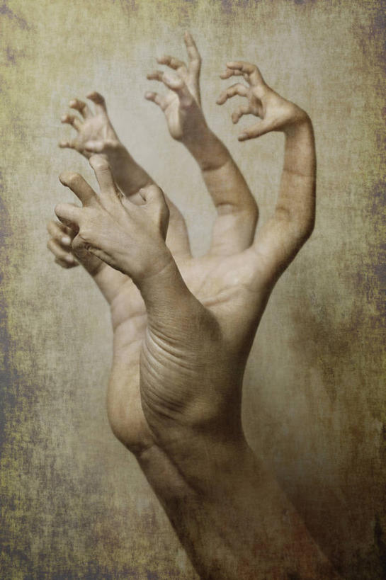 成年人,手,一个人,竖图,特写,马来西亚,仅一个男性,生气,纹路,纹理,数码合成,手势,人体,愤怒,摄影,恼怒,怪异,部分,愤慨,怒气,气愤,发怒,怒火,情绪,脾气,肌理,忿怒,怨恨,强烈,惊骇,气忿,愤恨,想法,肝火,激动,彩图,打手势