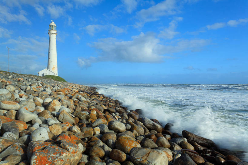 无人,横图,室外,白天,海浪,海洋,美景,道路,南非,信息,景观,云,灯塔,交通,方向,风景,天空,自然,波浪,鹅卵石,景色,摄影,引导,指导,指引,保护,宁静,自然风光,航标,岩石,彩图,科美杰,导航