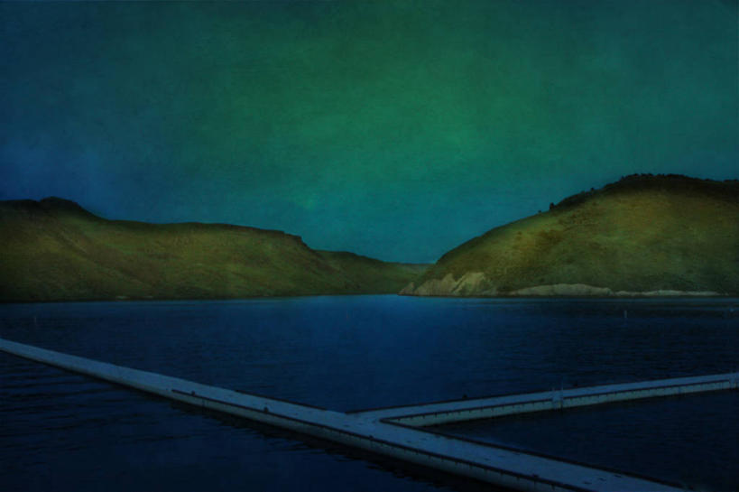 无人,码头,横图,室外,夜晚,湖,山,山脉,港口,美国,水库,天空,自然,摄影,宁静,彩图,摆渡口,埠头,渡口,渡头,港湾,海港,货运码头,口岸,商港