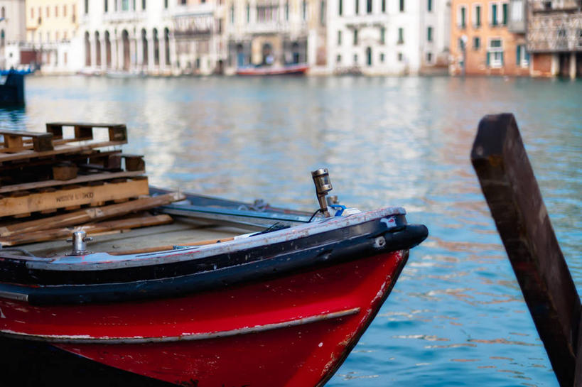 无人,横图,室外,白天,水,船,意大利,威尼斯,停靠,反射,木制,木桩,运输,摄影,宁静,停泊,威尼托大区,彩图,货盘