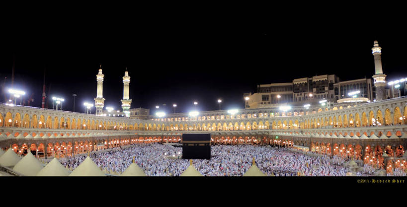 横图,室外,夜晚,建筑,拱门,许多人,天空,一群人,摄影,宗教,照亮,尖塔,伊斯兰教,照明设备,宗教建筑,清真寺,群众,波斯湾,沙特阿拉伯,灵性,式样,麦加,彩图