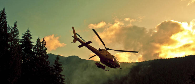 无人,横图,全景,室外,日落,森林,雾,加拿大,起飞,云,半空,飞,树,天空,自然,运输,摄影,直升机,大不列颠哥伦比亚,彩图