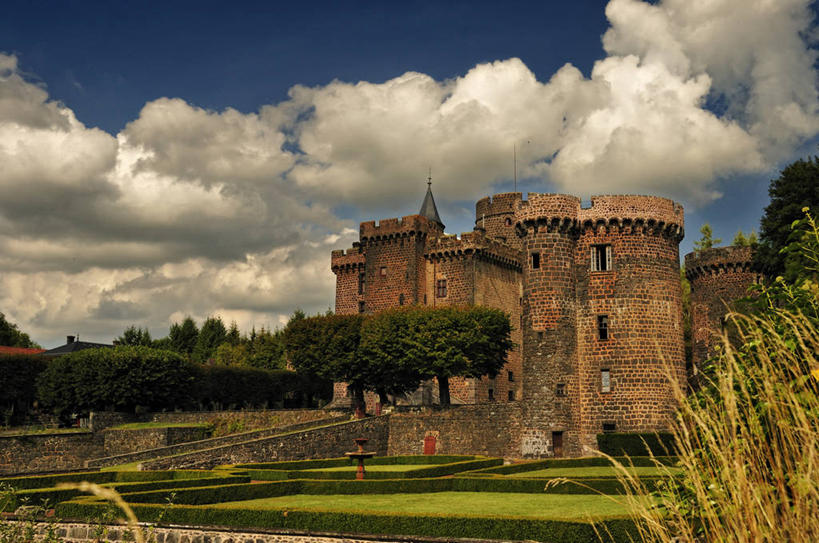 无人,横图,室外,白天,建筑,法国,城堡,云,历史,树,天空,摄影,宁静,多姆山,彩图