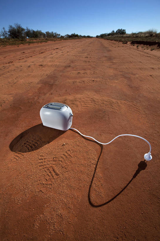 无人,竖图,俯视,室外,白天,消失点,异乎寻常,消费,全球变暖,日光,澳大利亚,阴影,电缆,地形,自然,摄影,用具,多士炉,彩图,高角度拍摄,温室气体