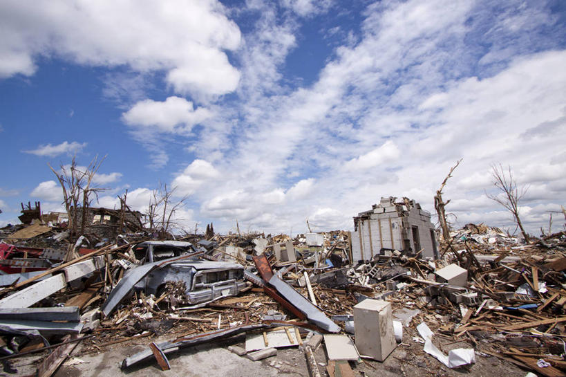 无人,横图,室外,白天,美国,破碎,云,破坏,破损,天空,摄影,粉碎,损坏,下降,毁坏,摧毁,密苏里,彩图