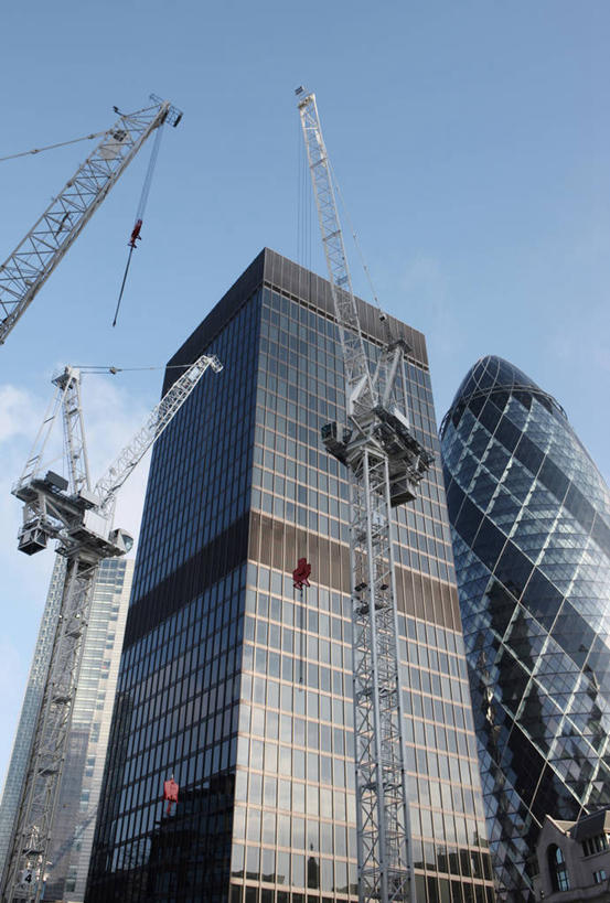 无人,竖图,室外,白天,仰视,建筑业,城市,建筑,英国,云,塔,首都,伦敦城,天空,摄影,发展,瑞士再保险塔,彩图,低角度拍摄