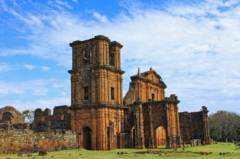 无人,横图,室外,白天,建筑,巴西,大门,云,历史,废墟,草,天空,南美,摄影,南美洲,拉丁美洲,下降,美洲,巴西联邦共和国,亚美利加洲,南亚美利加洲,南大河州,南里奥格兰德州,彩图