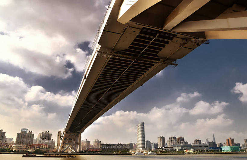 无人,横图,室外,白天,仰视,天际线,城市,建筑,上海,中国,云,联系,现代,黄浦江,拱桥,天空,卢浦大桥,摄影,浦西,发展,彩图,低角度拍摄,居住区