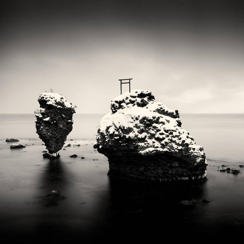 无人,方图,黑白,室外,白天,长时间曝光,海洋,北海道,日本,水平线,天空,自然,摄影,宁静,岩层,岩石