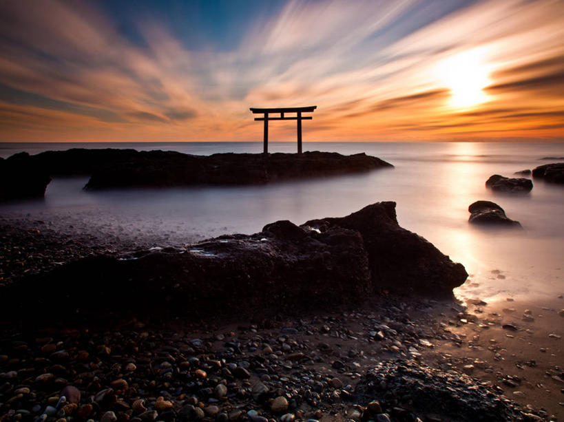 无人,横图,室外,长时间曝光,日出,海洋,太阳,建筑,日光,日本,日本文化,反射,鸟居,海岸线,水平线,云,天空,自然,地标建筑,摄影,宗教,宁静,神殿,枥木县,大洗町,岩石,彩图