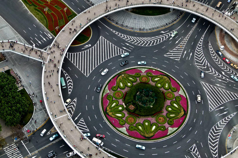 横图,俯视,航拍,室外,白天,城市,汽车,上海,圆形,路标,桥,联系,浦东,运输,摄影,鸟瞰,金融区,步行,彩图,高角度拍摄