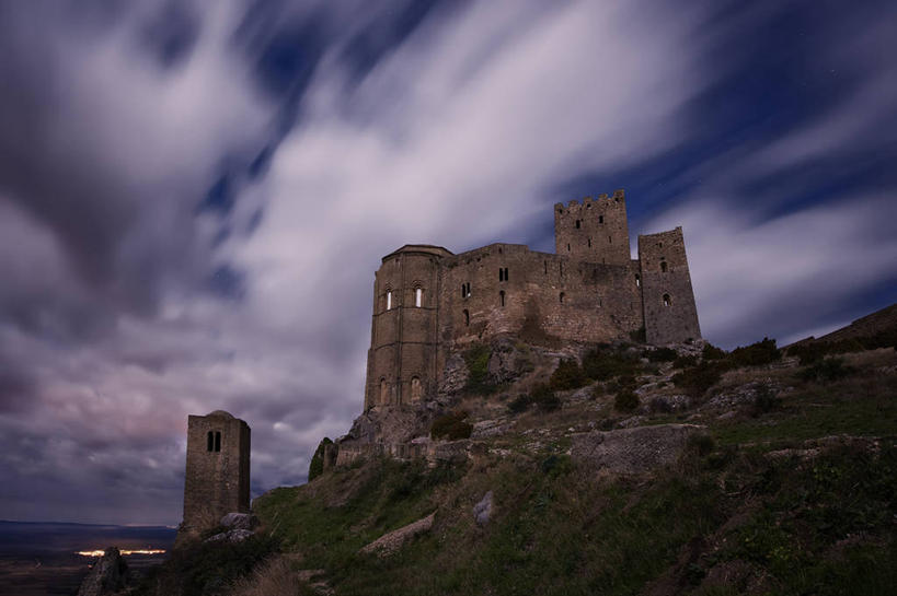 无人,横图,室外,夜晚,长时间曝光,建筑,西班牙,城堡,云,历史,废墟,天空,摄影,韦斯卡,岩石,彩图