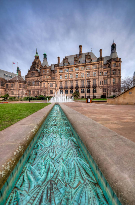 无人,竖图,室外,白天,建筑,喷泉,英国,欧洲,云,历史,英格兰,天空,摄影,园林,宁静,西欧,市政厅,政府,大不列颠,哥特式风格,大不列颠及北爱尔兰联合王国,大不列颠及爱尔兰联合王国,英吉利,南约克郡,彩图,约克郡.亨伯,大不列颠王国,大英帝国,联合王国,日不落帝国,设菲尔德