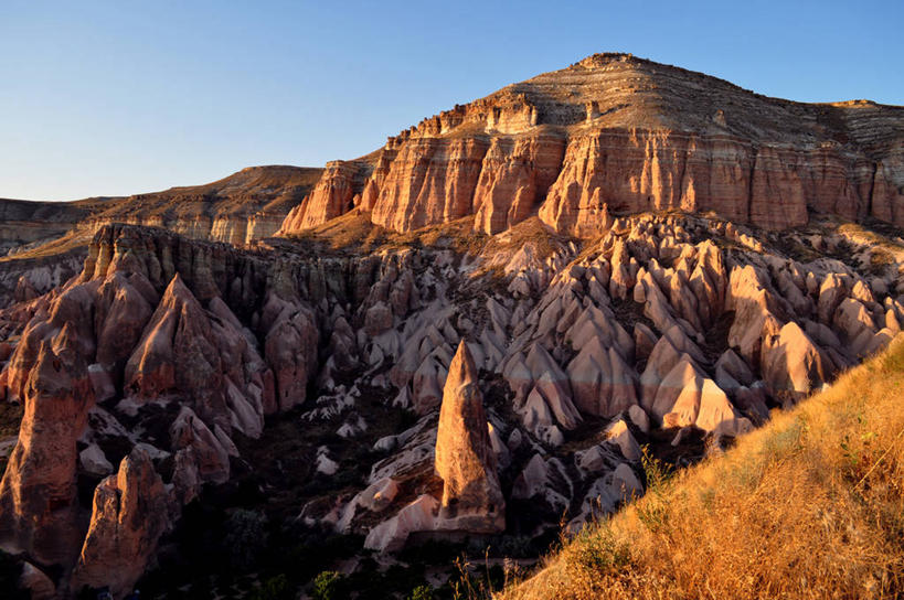 无人,横图,室外,美景,日落,日光,土耳其,亚洲,粗糙,景观,宏伟,草,自然,景色,摄影,宁静,毛糙,国家公园,岩层,自然风光,西亚,万里无云,卡帕多西亚,安纳托利亚,小亚细亚,地质学,卡帕多奇亚,自然地理,岩石,彩图,格雷梅,粗拙,土耳其共和国,安那托利亚,小亚细亚半岛