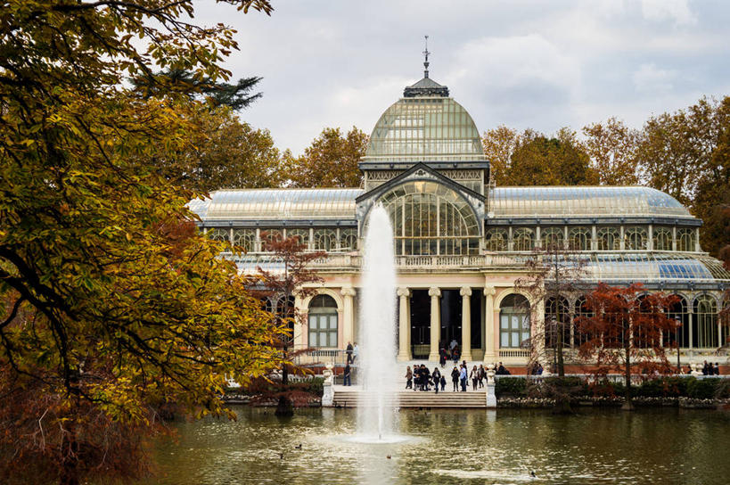 横图,室外,白天,度假,建筑,喷泉,西班牙,反射,枝,首都,丽池公园,天空,地标建筑,马德里,摄影,宁静,改变,英国文化,死水,秋天,彩图