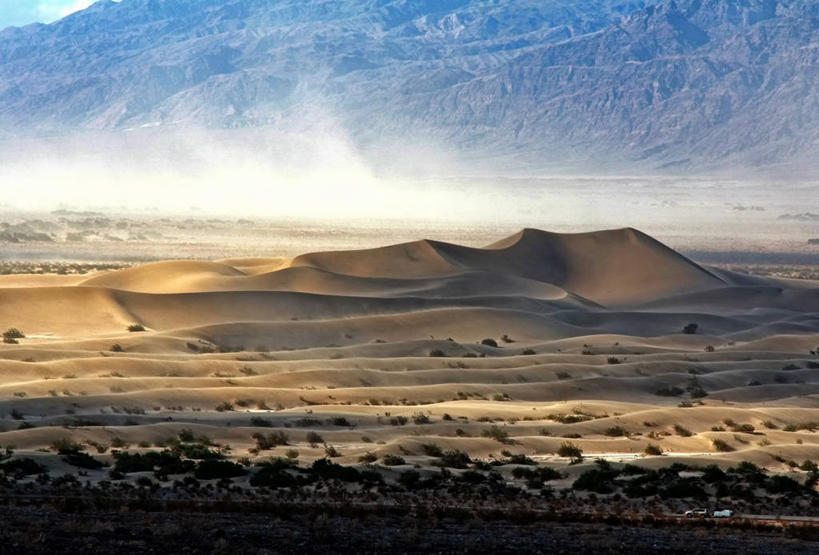 无人,横图,室外,白天,美景,沙漠,风,沙尘暴,美国,沮丧,艺术,景观,云,沙丘,自然,景色,摄影,宁静,文学,加利福尼亚,自然风光,死亡谷国家公园,漩涡形,大盆地国家公园,彩图,风飑,超现实主义,流派,艺术流派