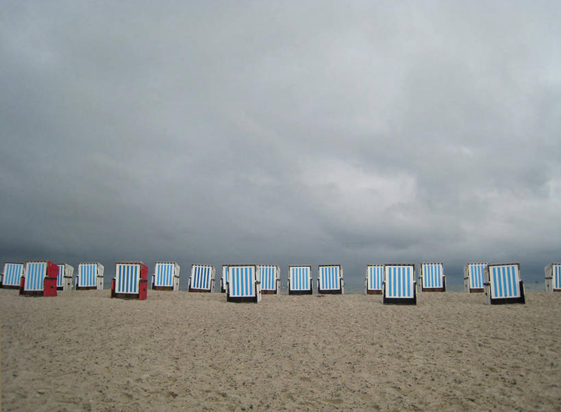 无人,横图,室外,白天,留白,旅游,度假,海洋,多云,椅子,德国,许多,很多,娱乐,天空,享受,休闲,放松,摄影,中欧,波罗的海,海滩,旅行