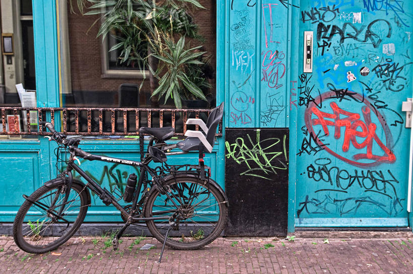 无人,横图,室外,白天,门,自行车,荷兰,房屋,运输,摄影,停止,创造力,暂停,停滞,想法,涂鸦
