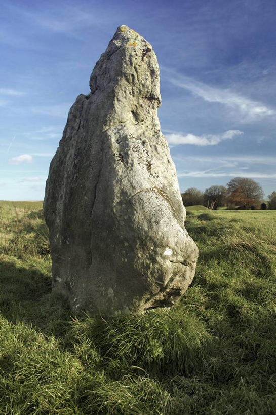 无人,竖图,室外,白天,旅游,度假,美景,英国,地形,景观,历史,娱乐,废墟,草,天空,自然,地标建筑,享受,休闲,景色,放松,摄影,宁静,环境,考古学,自然风光,北欧,英国文化,古代文明,埃夫伯里,岩石,旅行