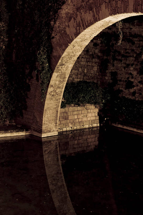 无人,竖图,室外,白天,水,建筑,西班牙,反射,拱门,摄影,伊比利亚半岛,帕尔马,马略卡,旅行