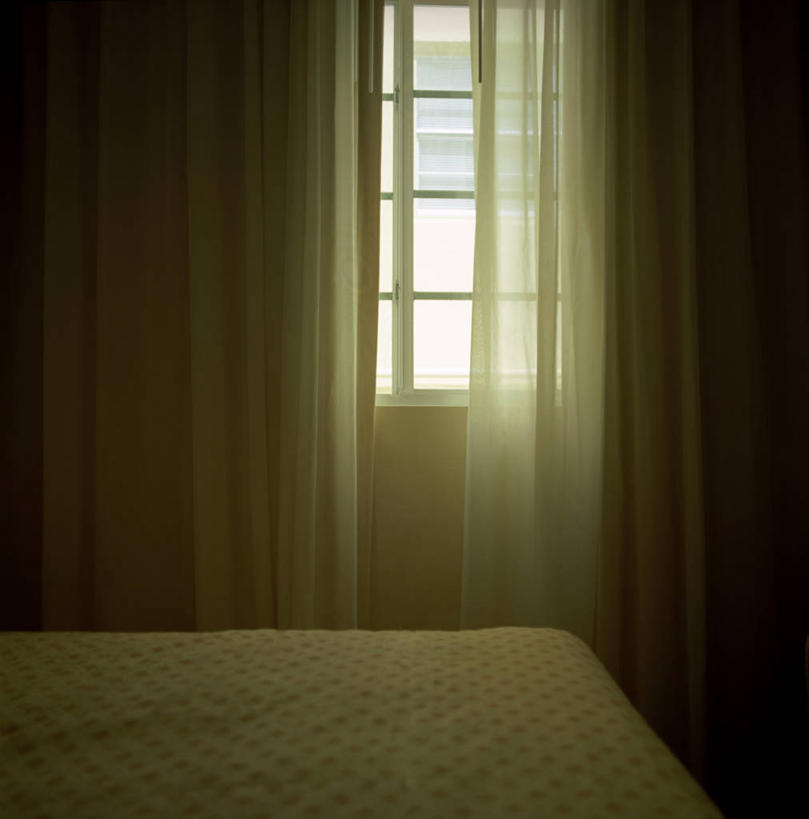 无人,竖图,室内,白天,窗户,窗帘,床,家具,酒店,美国,装饰物,安静,摄影,简单,迈阿密