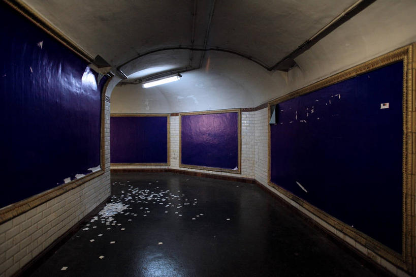 无人,横图,室内,天花板,车站,法国,巴黎,反射,隧道,地铁站,公共交通,光亮,首都,运输,摄影,照亮,中欧,荧光灯,法兰西岛大区,旅行