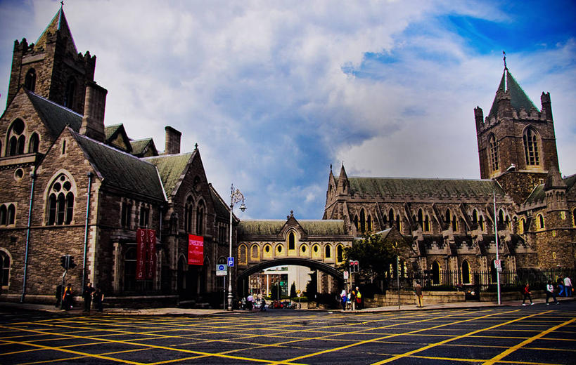 横图,室外,白天,建筑,街道,爱尔兰,云,首都,天空,摄影,北欧,旅行,爱尔兰文化