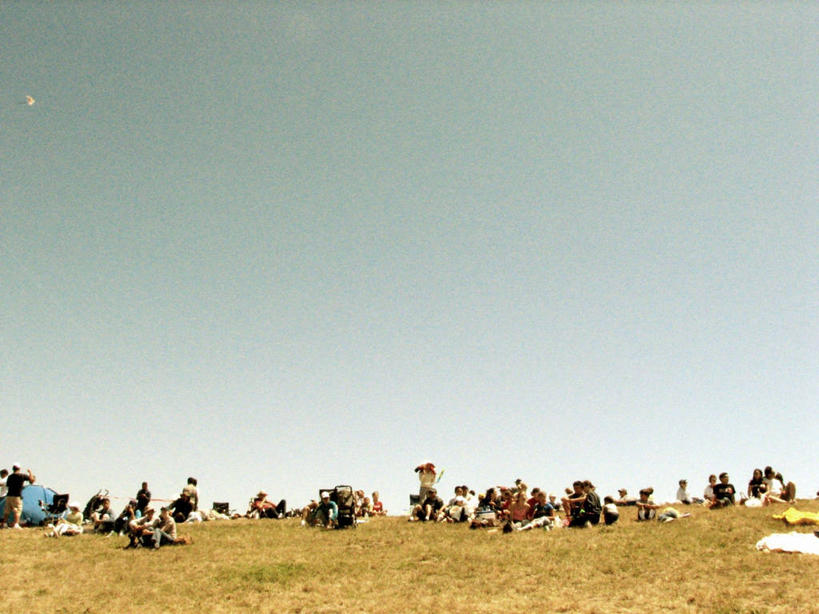 人群,横图,室外,白天,留白,山,美国,朦胧,模糊,野餐,许多人,天空,一群人,放松,摄影,享乐,群众,万里无云,伯克利,休闲活动,旅行