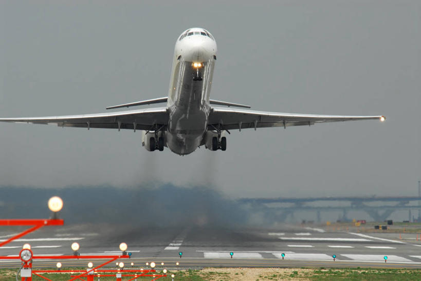 无人,横图,室外,白天,旅途,美国,起飞,机翼,光亮,首都,灯,烟,运输,摄影,上升,迅速,照亮,华盛顿特区,维吉尼亚,飞机跑道