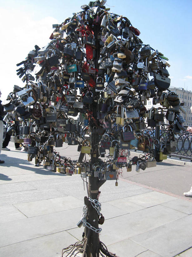 无人,横图,室外,白天,俄罗斯,许多,丰富,首都,很多,树,摄影,创造力,挂锁,莫斯科,想法,旅行,爱,传统文化