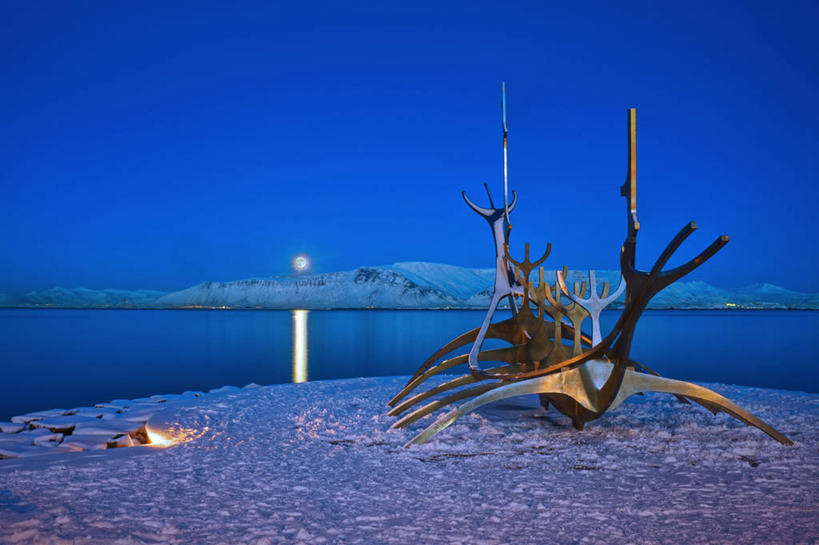 帆船,无人,横图,室外,海洋,湖,美景,山,水,雕塑,冰岛,反射,景观,月亮,满月,首都,历史,现代,一个,天空,自然,黄昏,地标建筑,景色,摄影,单个,自然风光,维京船,雷克雅未克,旅行